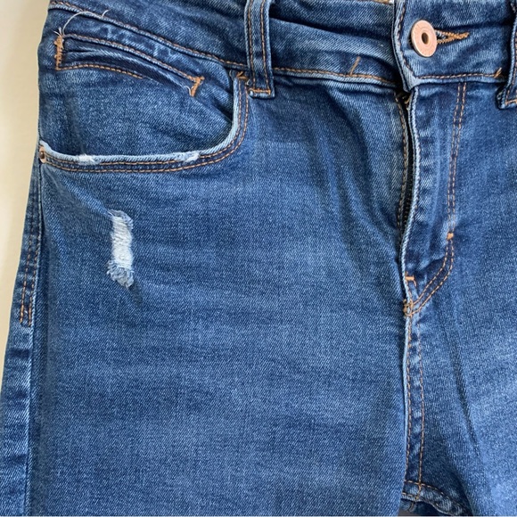 Zara Jeans with Pearl Embellishments - Picture 4 of 6